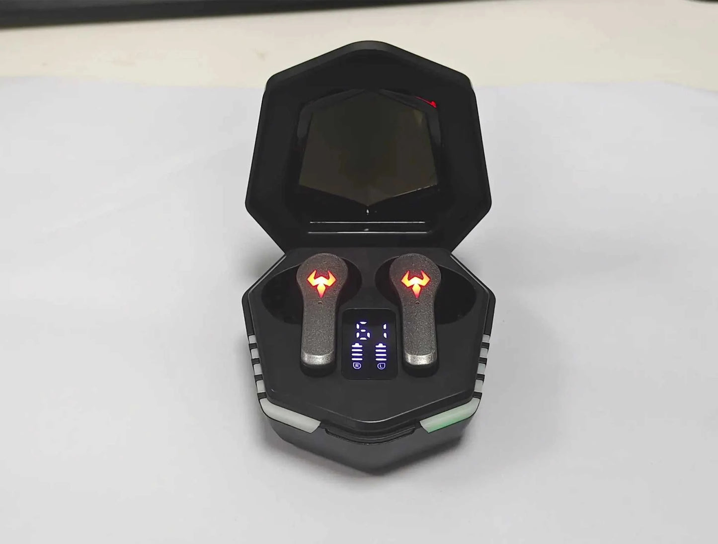 Ecouteurs Gaming X15 Noir avec son cristallin, confort ergonomique, isolation acoustique et durabilité robuste pour gaming immersif